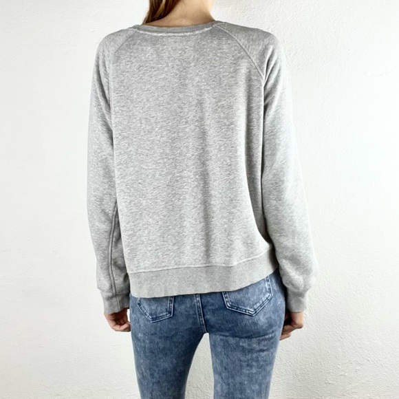 NEW BALANCE |🏃🏻‍♀️ Gray “TRACK CLUB” Athletic Crewneck Sweatshirt - Picture 10 of 11